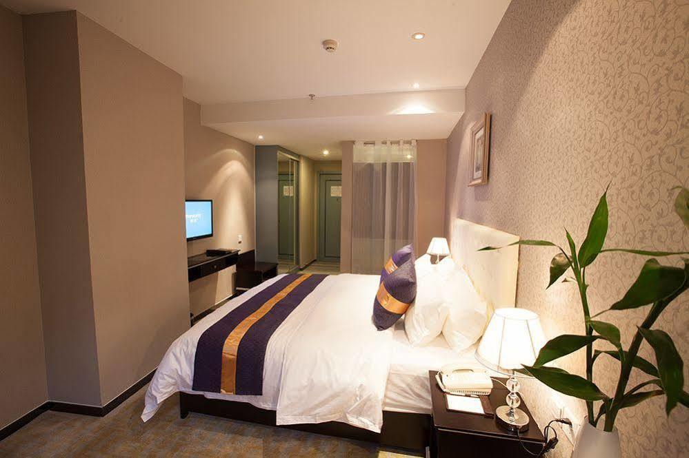 Chengdu Xuanya Yingyue Hotel Buitenkant foto