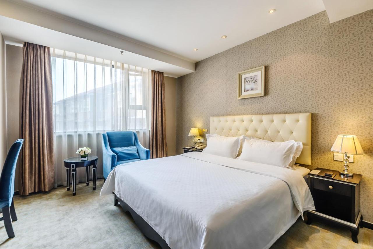 Chengdu Xuanya Yingyue Hotel Buitenkant foto